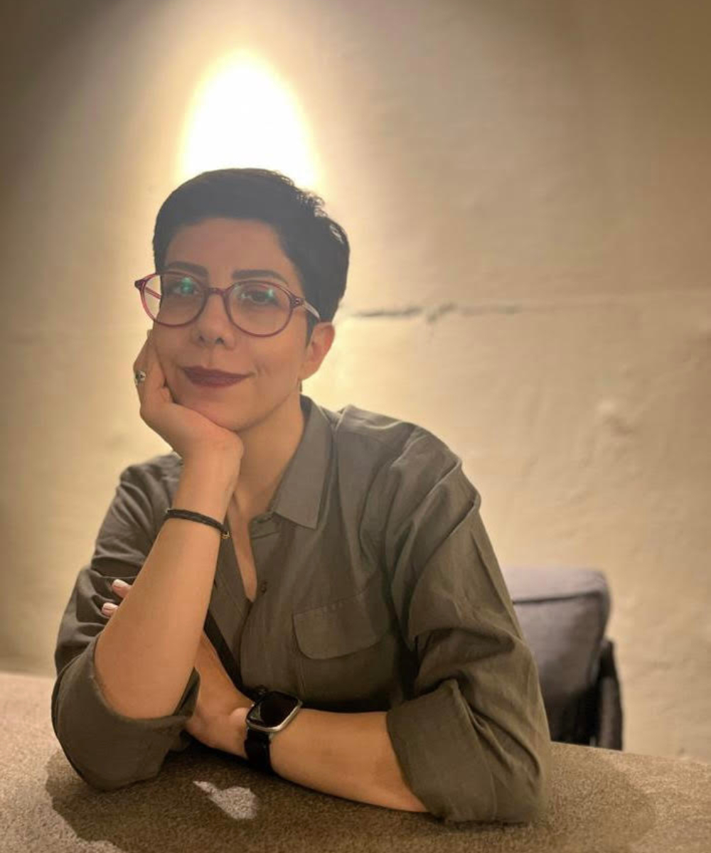 MANA ALAVI (1) مانا علوی